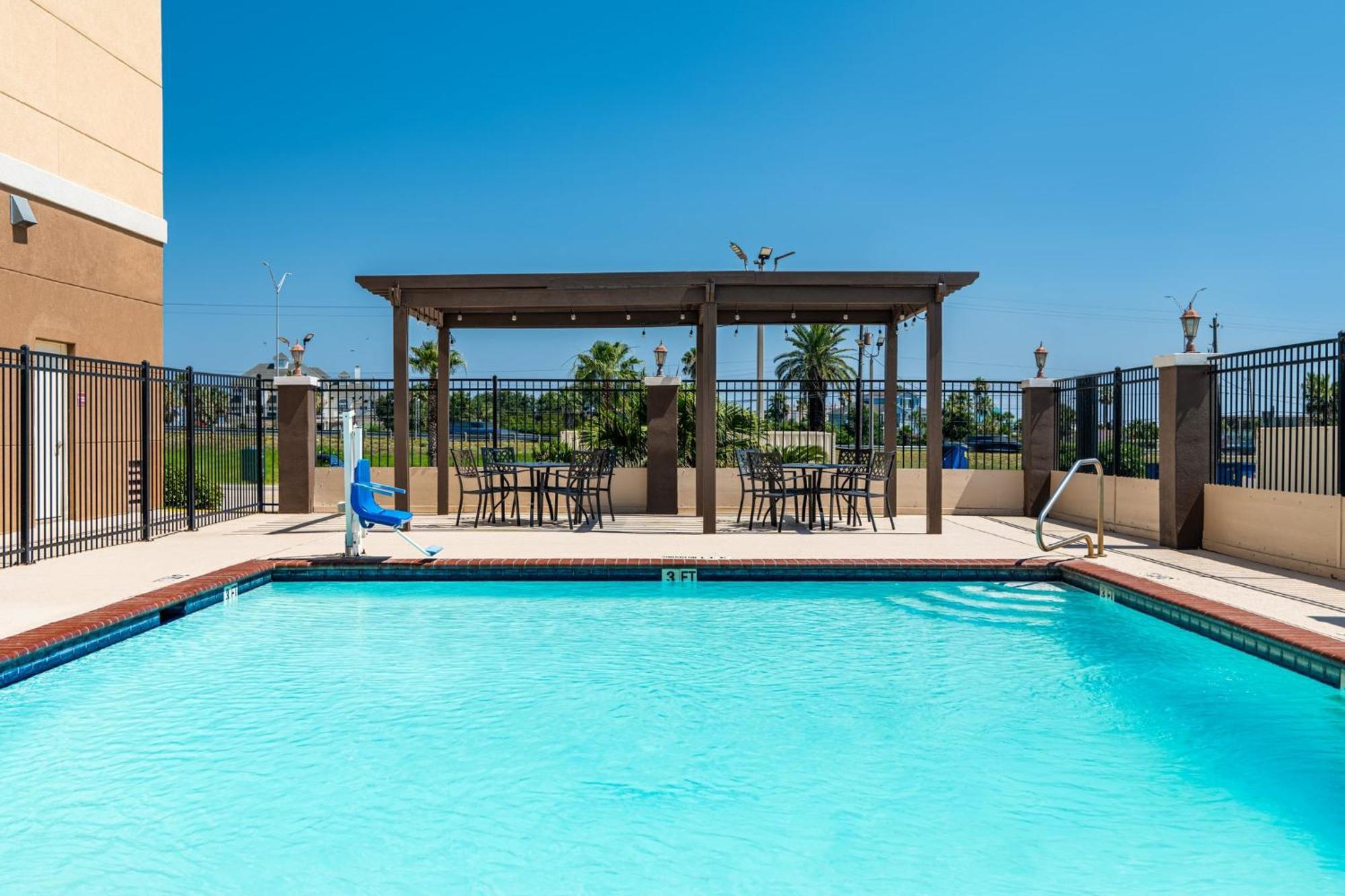 Holiday Inn Galveston Island By Ihg المظهر الخارجي الصورة